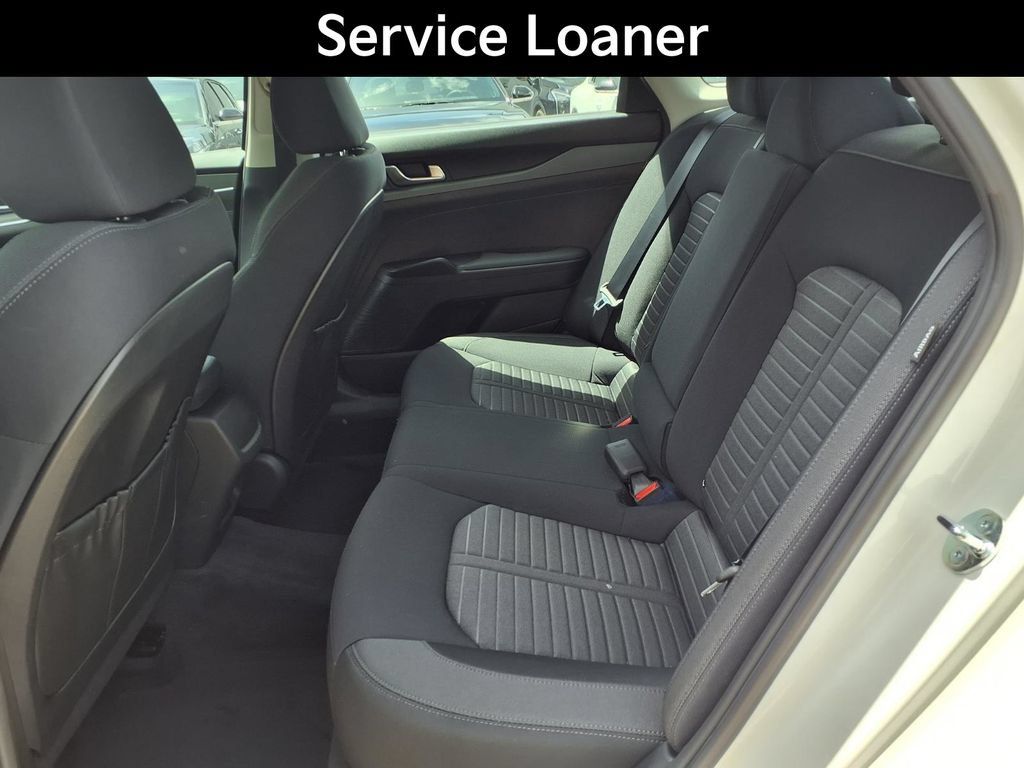 New 2026 Kia K5 LXS FWD image 13