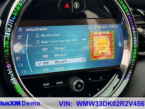 Used 2024 MINI Cooper 4-Door Hardtop image 31