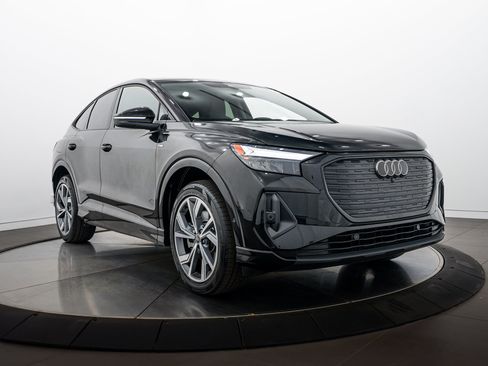 Certified 2023 Audi Q4 e-tron Premium Plus w/ Premium Plus AWD/4WD image 2
