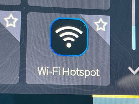 New 2025 Jeep Grand Cherokee Altitude image 29