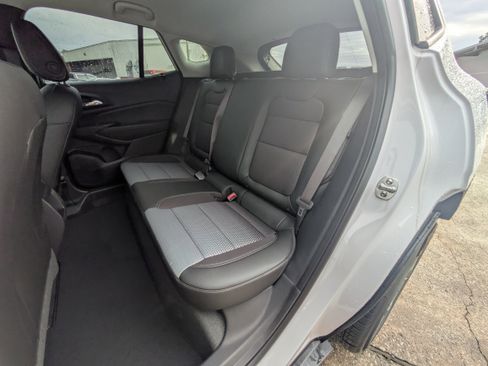 New 2025 Chevrolet Trax LT w/ Driver Confidence Package image 8