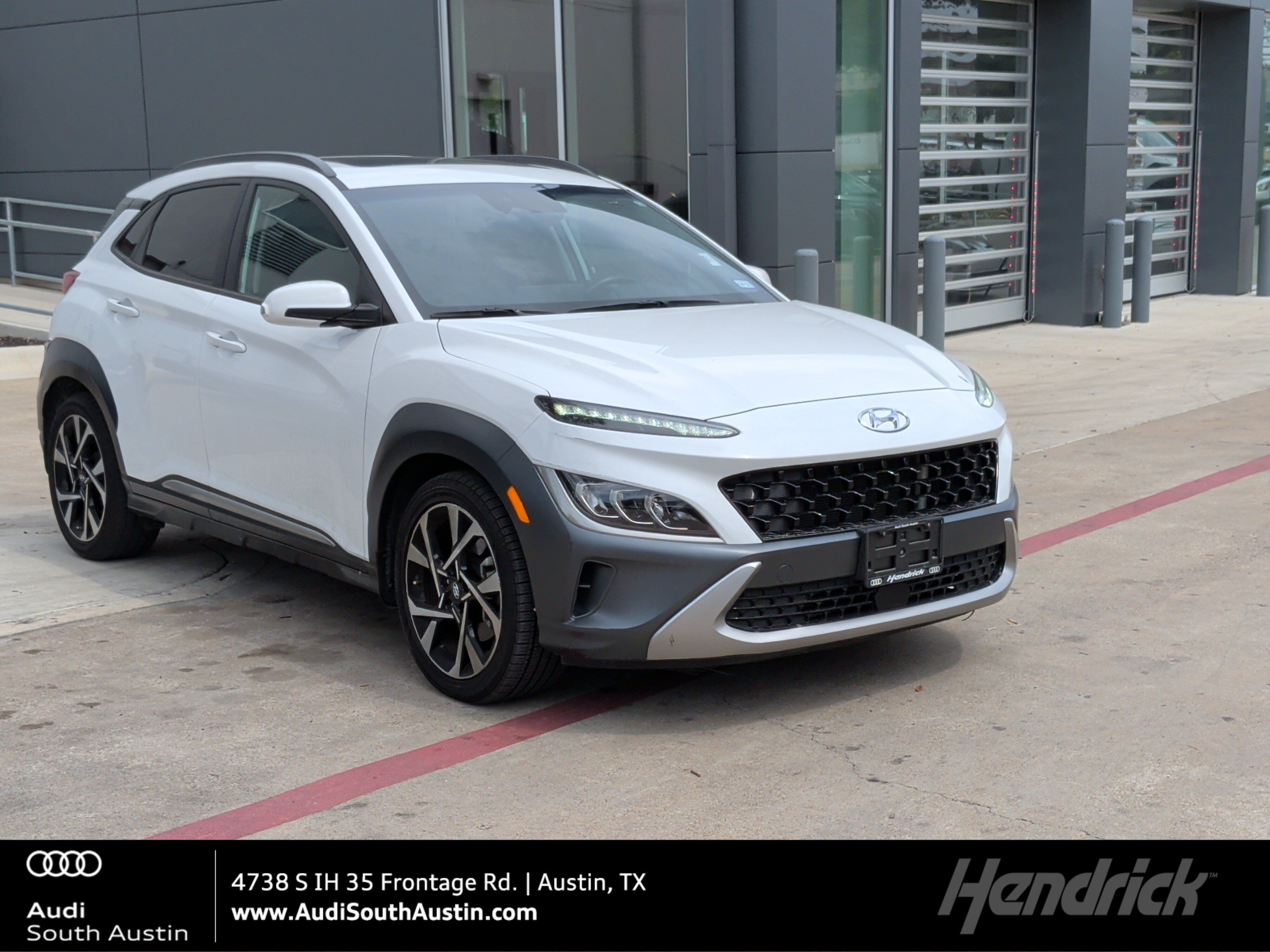 Used 2022 Hyundai Kona Limited FWD image 1