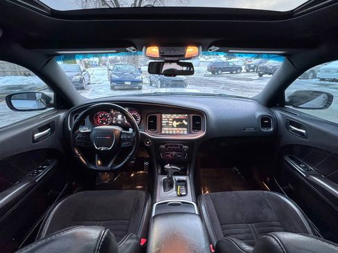 Used 2020 Dodge Charger Scat Pack w/ Dynamics Package image 2