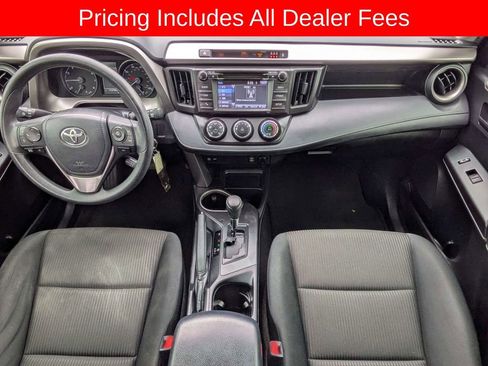 Used 2018 Toyota RAV4 LE FWD image 16