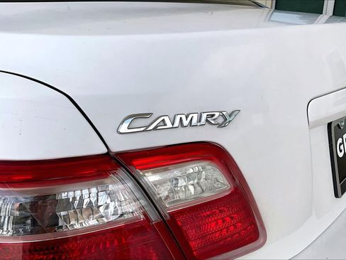 Used 2009 Toyota Camry FWD image 27
