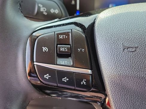 Certified 2024 Ford Escape Active AWD/4WD image 13