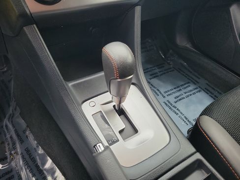 Used 2016 Subaru Crosstrek 2.0i Premium image 14