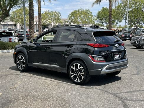 Used 2023 Hyundai Kona Limited FWD image 3