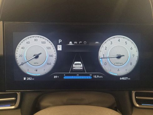 Used 2024 Hyundai Elantra SEL w/ Convenience Package FWD image 23