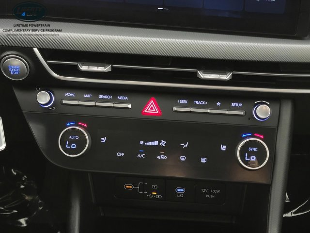Used 2025 Hyundai Sonata SEL FWD image 26