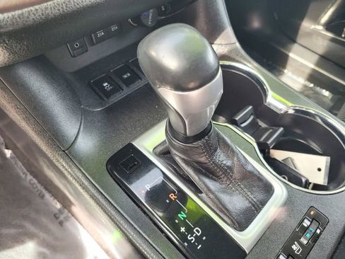 Used 2018 Toyota Highlander Limited Platinum AWD/4WD image 20