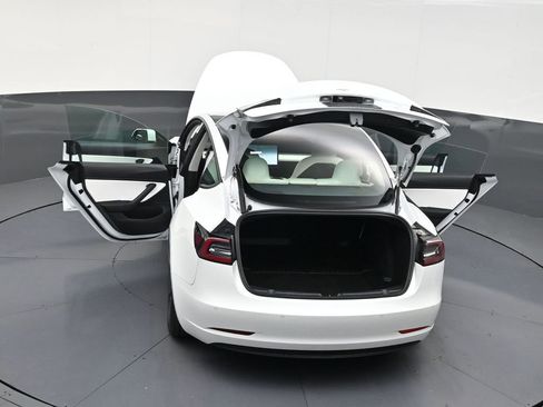 Used 2021 Tesla Model 3 Long Range image 31