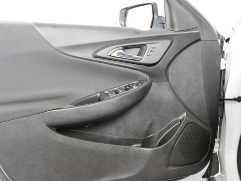 Used 2020 Chevrolet Malibu LS w/ Driver Confidence Package II image 6