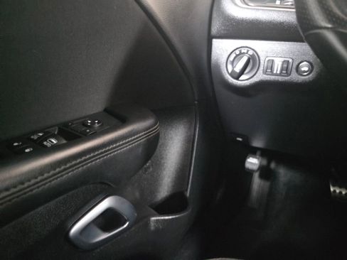 Used 2022 Dodge Challenger R/T w/ Driver Convenience Group image 29