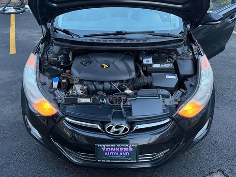 Used 2011 Hyundai Elantra Limited image 9