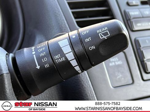 Used 2011 Nissan Versa 1.8 S image 20