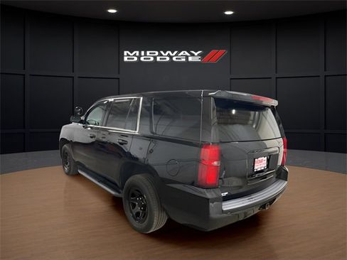 Used 2019 Chevrolet Tahoe 4WD w/ Remote Keyless Entry Package image 3