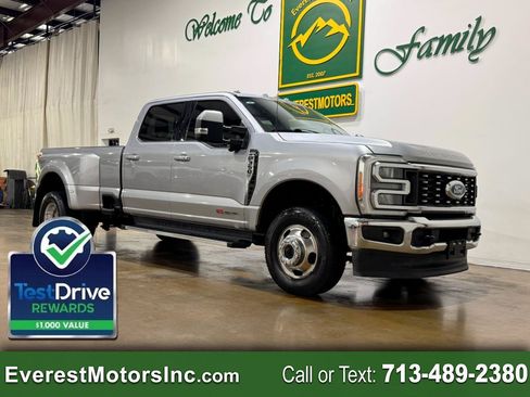 Used 2023 Ford F350 Lariat w/ FX4 Off-Road Package AWD/4WD image 1