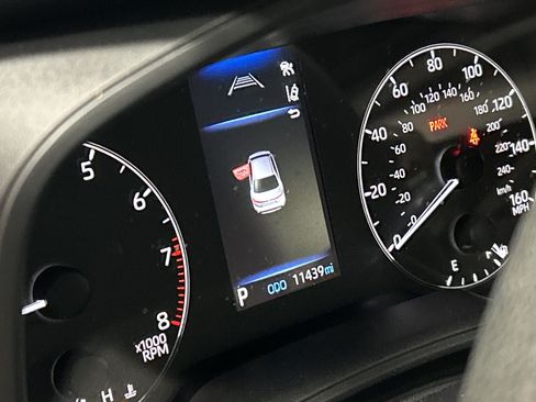 Used 2025 Toyota Corolla LE FWD image 7
