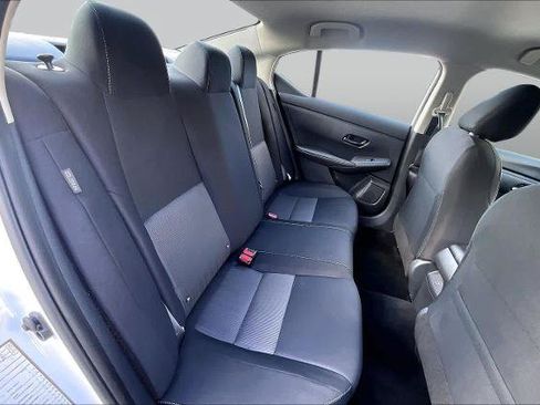 Certified 2025 Nissan Sentra SV FWD image 20