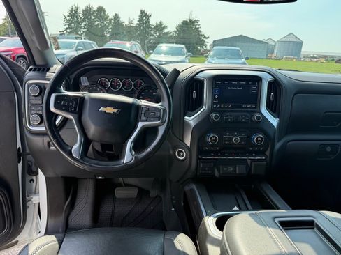 Used 2021 Chevrolet Silverado 1500 LTZ w/ LTZ Convenience Package II AWD/4WD image 16