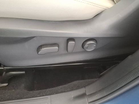 Used 2019 Subaru Forester Premium AWD/4WD image 22