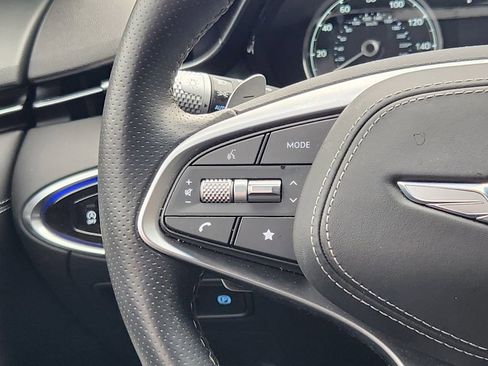 Used 2025 Genesis GV70 3.5T Sport image 27