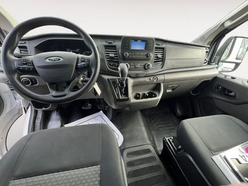 Used 2024 Ford Transit 250 Low Roof AWD w/ Exterior Upgrade Package image 10