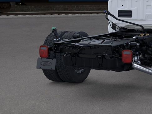 New 2026 Ford F550 4x4 Crew Cab Super Duty image 22