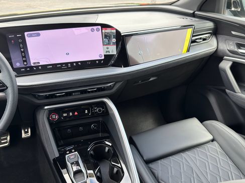 New 2026 Audi SQ5 Premium Plus AWD/4WD image 28