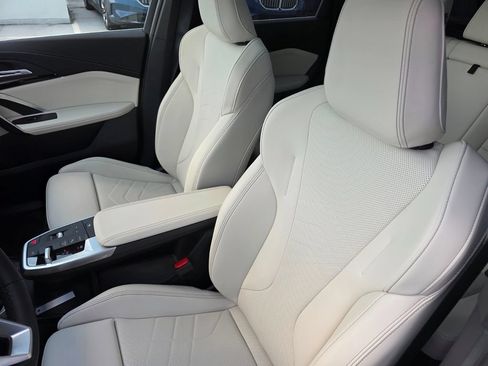 New 2026 BMW X1 xDrive28i AWD/4WD image 9