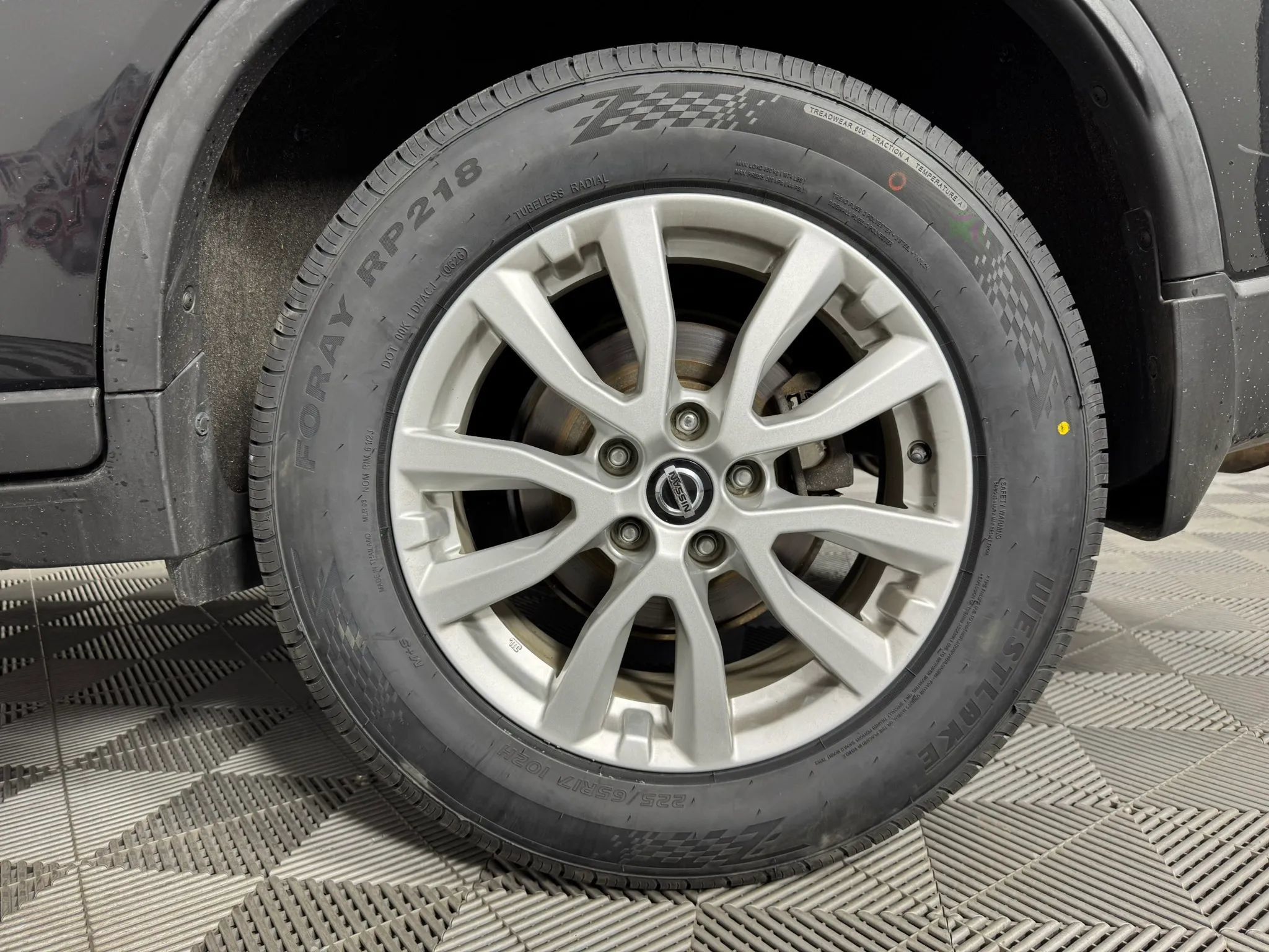 Used 2020 Nissan Rogue SV AWD/4WD image 41