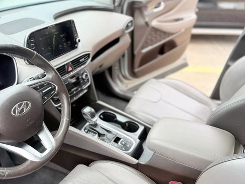 Used 2020 Hyundai Santa Fe Limited FWD image 12