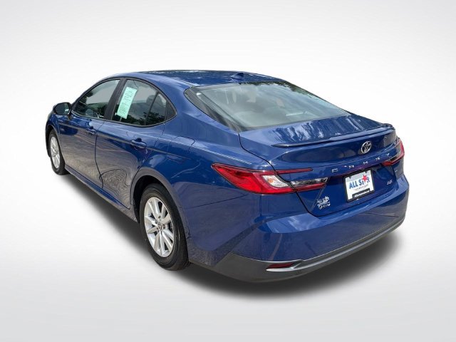 Used 2025 Toyota Camry LE FWD image 6