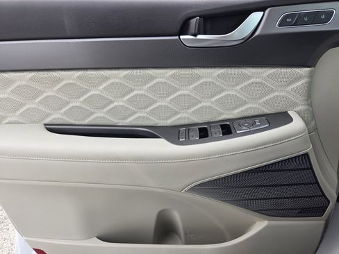 Used 2021 Hyundai Palisade Calligraphy image 21