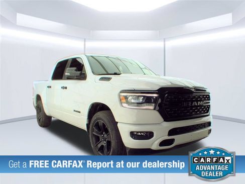 Used 2023 RAM 1500 Big Horn AWD/4WD image 3