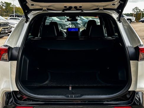 Certified 2024 Toyota RAV4 XSE image 31