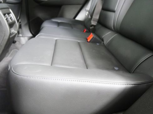 Used 2024 Cadillac XT4 Premium Luxury w/ Cold Weather Package image 15