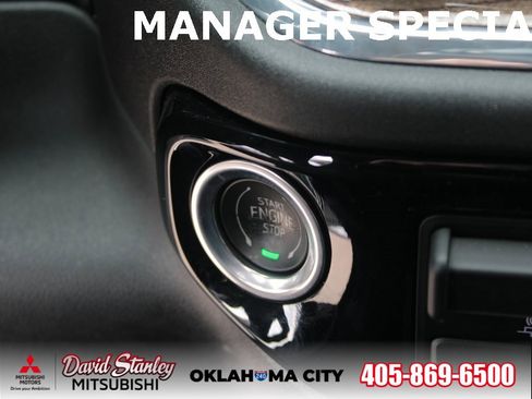 Used 2024 Chevrolet Silverado 2500 LT w/ Convenience Package image 22