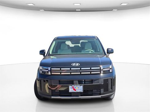 New 2026 Hyundai Santa Fe SE image 2