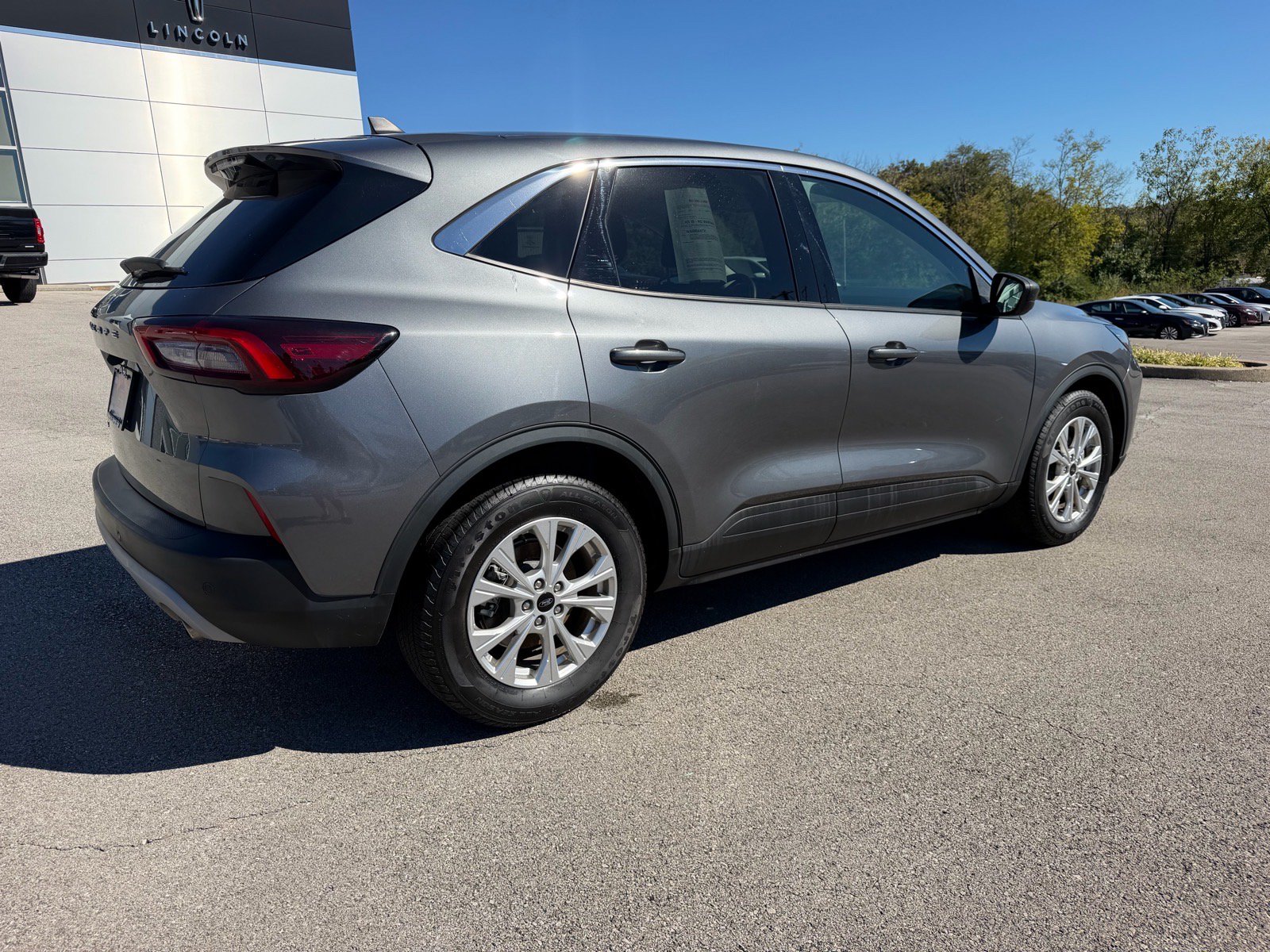Used 2023 Ford Escape Active w/ Tech Pack #1 FWD image 13