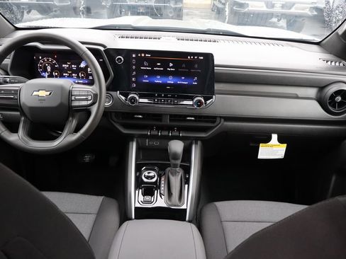 New 2026 Chevrolet Colorado W/T AWD/4WD image 19