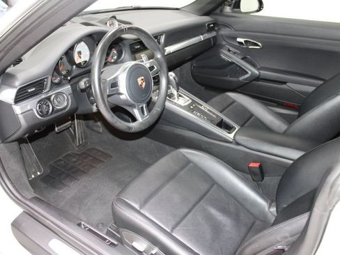 Used 2013 Porsche 911 Carrera S RWD image 6