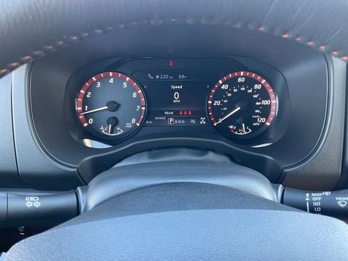 New 2026 Nissan Frontier PRO-4X w/ Pro-4x Convenience Package image 17