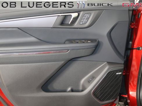 New 2026 Buick Enclave Sport Touring w/ Power Package AWD/4WD image 8