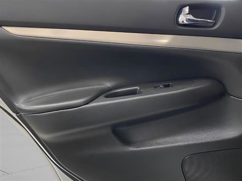 Used 2013 INFINITI G37 x Sedan w/ Premium Pkg AWD/4WD image 11