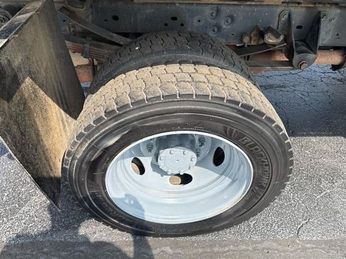 Used 2016 Ford F450 XL w/ Snow Plow Prep Package RWD image 9