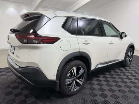 Used 2022 Nissan Rogue SL w/ SL Premium Package image 8