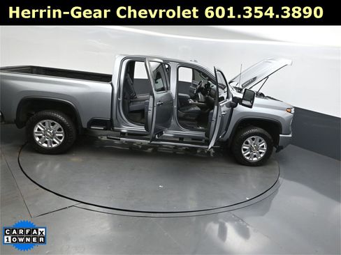 Used 2024 Chevrolet Silverado 2500 High Country image 50