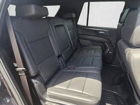 Used 2025 Chevrolet Tahoe LT w/ Comfort Package RWD image 20